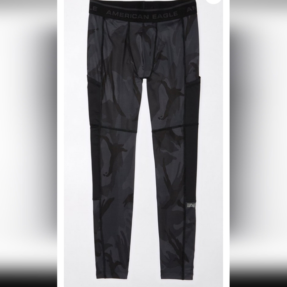 American Eagle Outfitters Other - Mens American Eagle 24/7 Printed Active Leggings